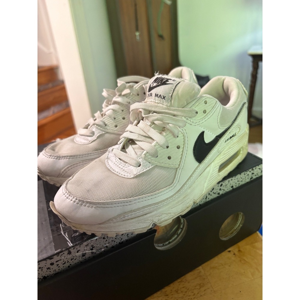 Nike Air Max 90 Womens Sneakers White Black DH8010-101 Size 7